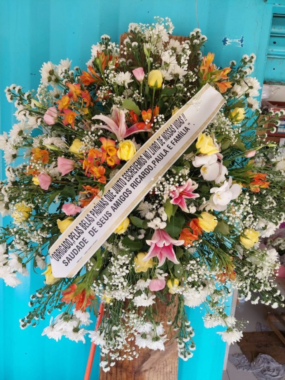 Foto 2:  — Flores Fujimoto Container